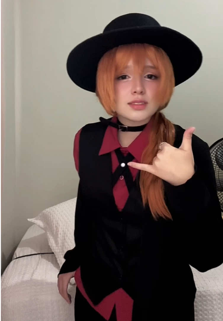 @lillyt ⚢