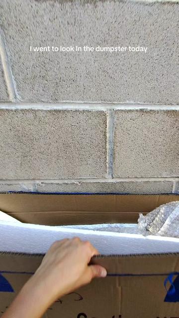 @DumpsterDivingGoddess