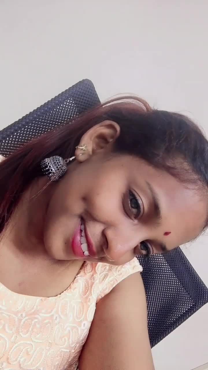 @Aishu💛🥂.