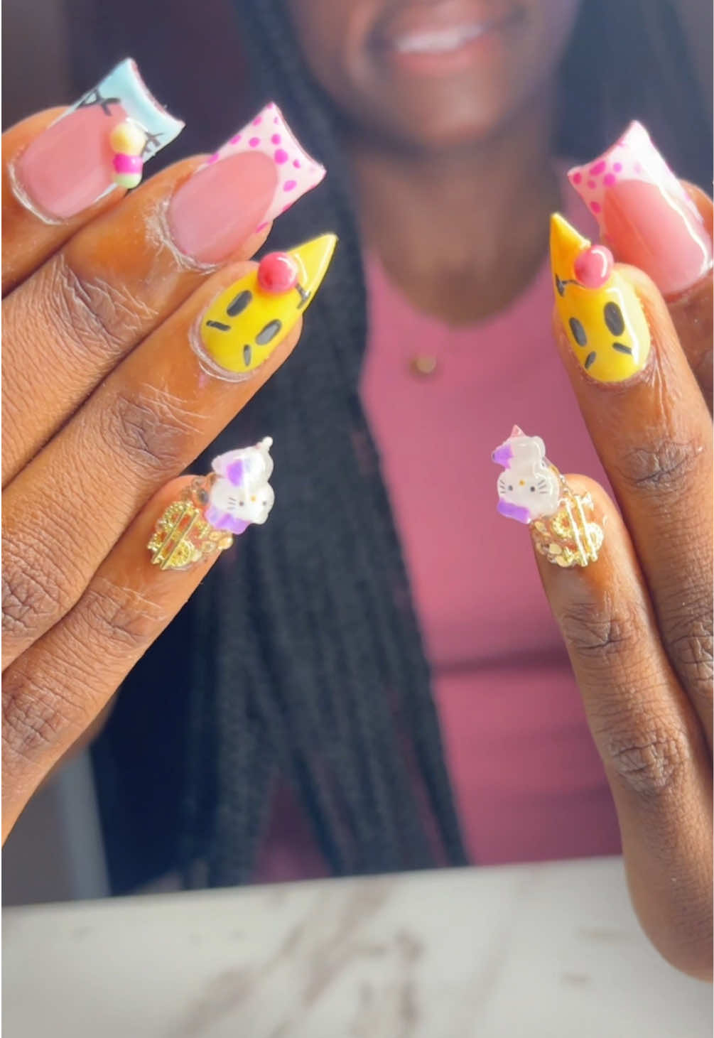 @NailsbyFabiana