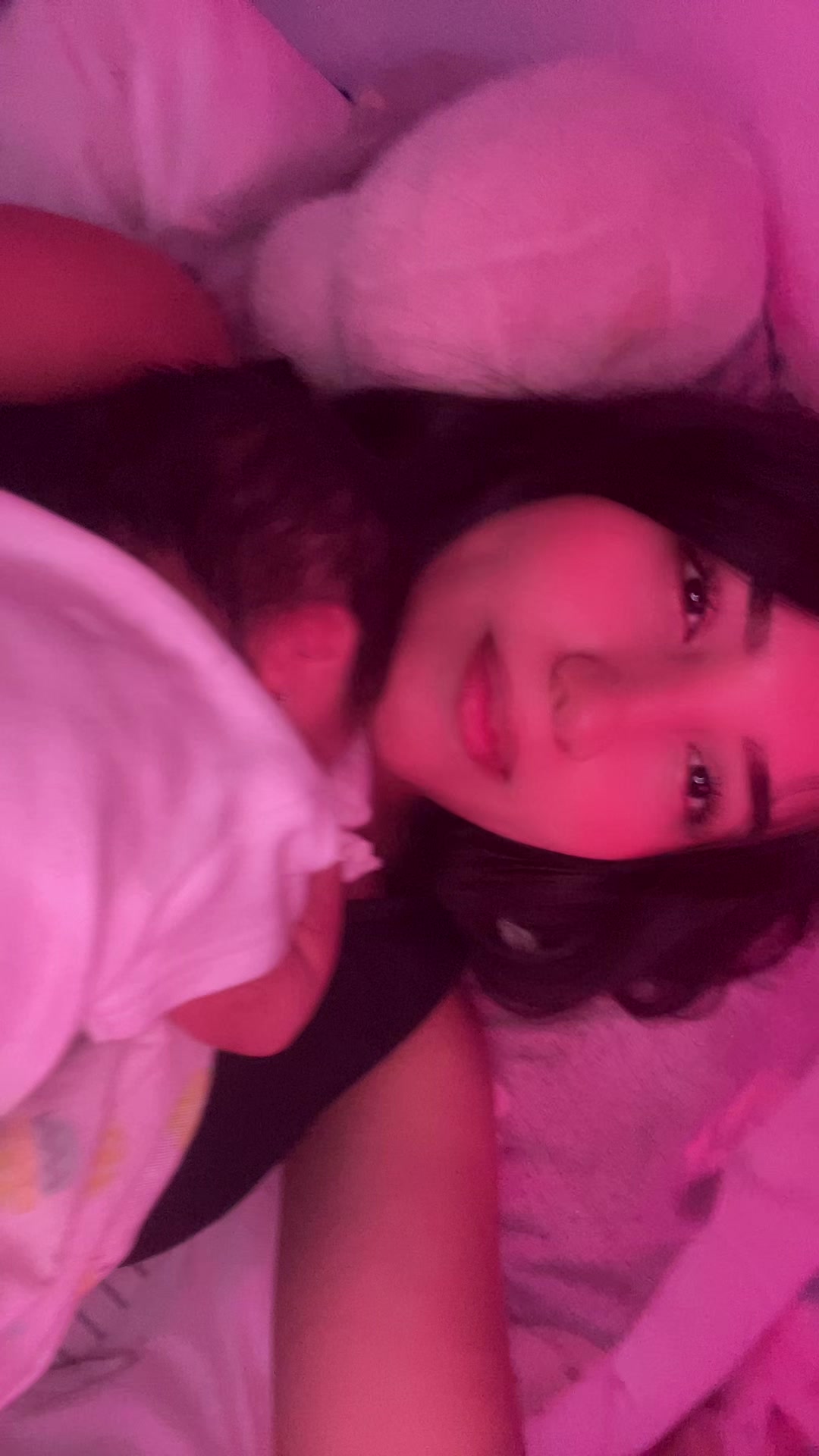 @🦗