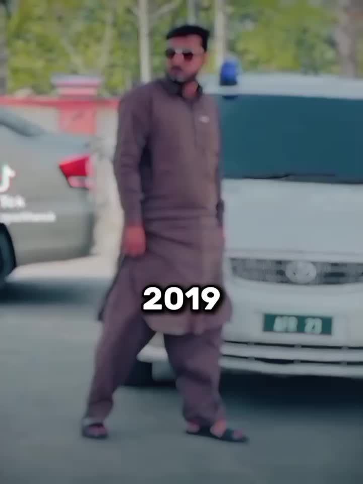 @Sk😈