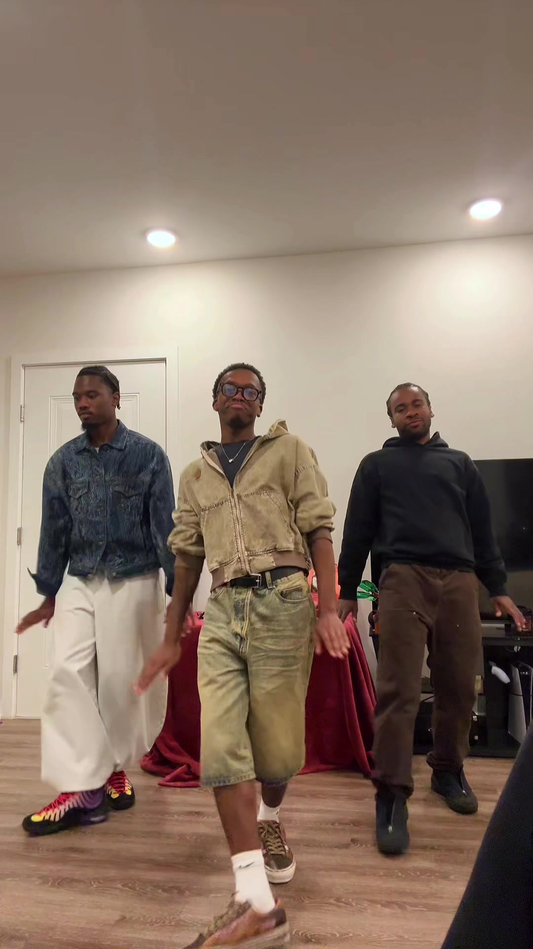 @khalilaevon