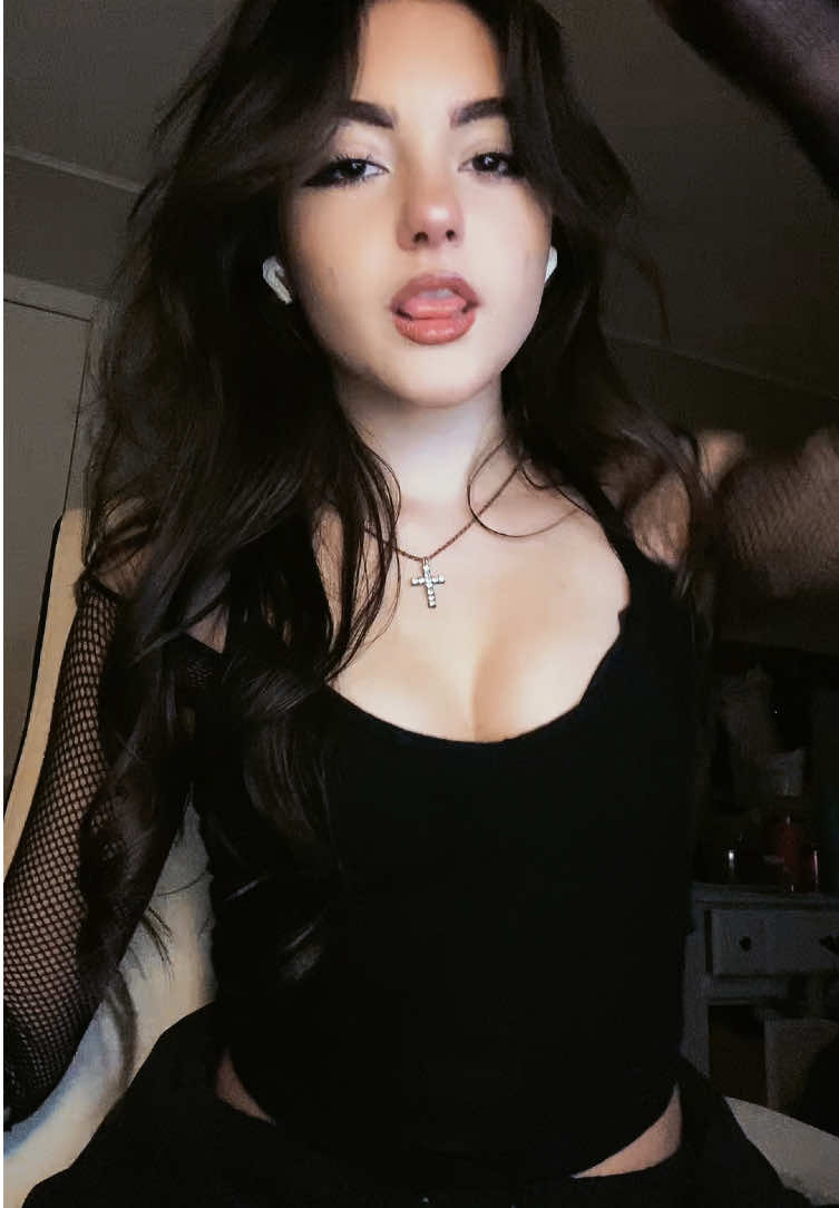 @karebear 🧸