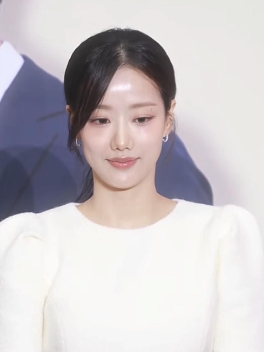 @โใ