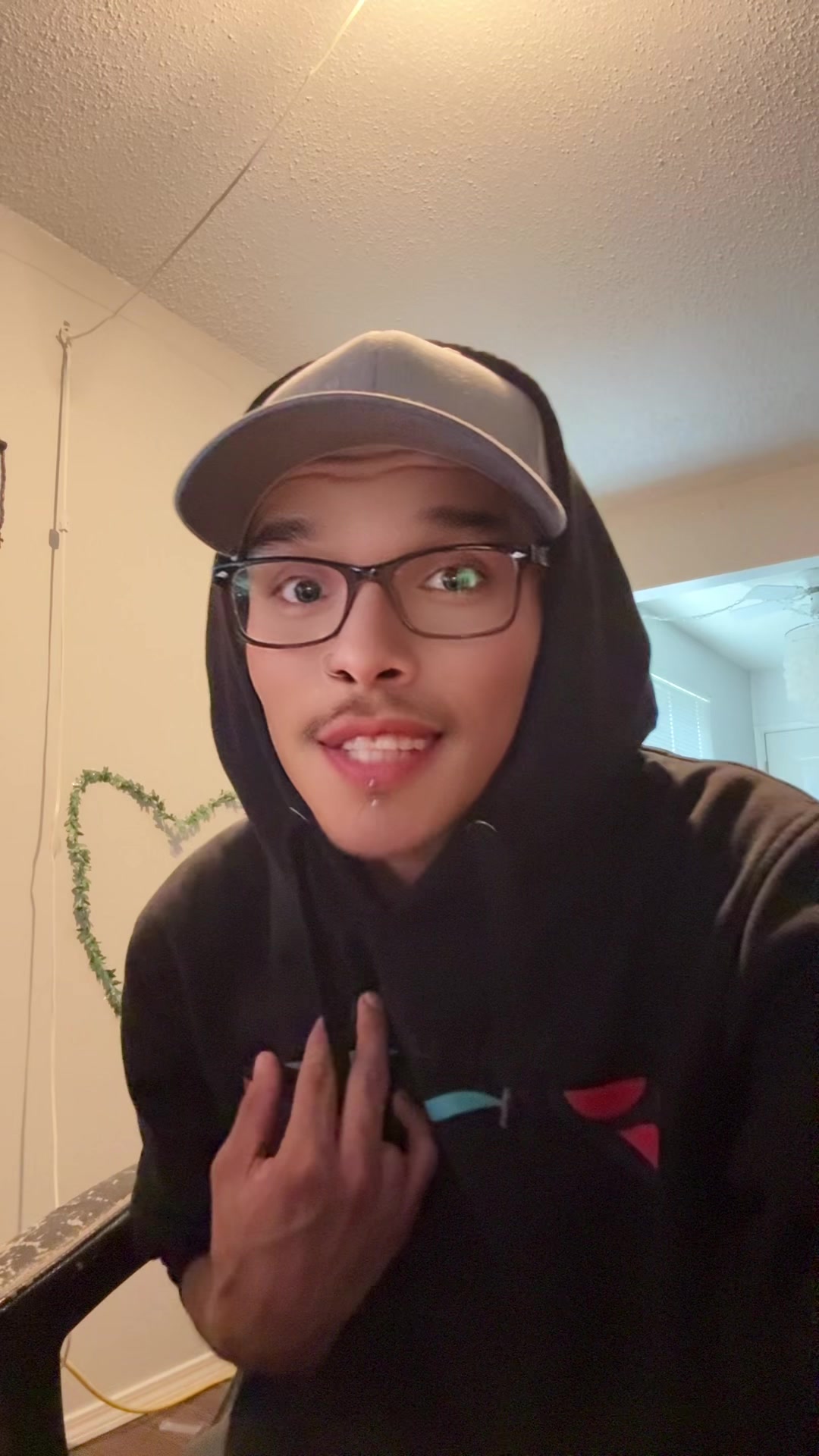 @AyeAyeRon