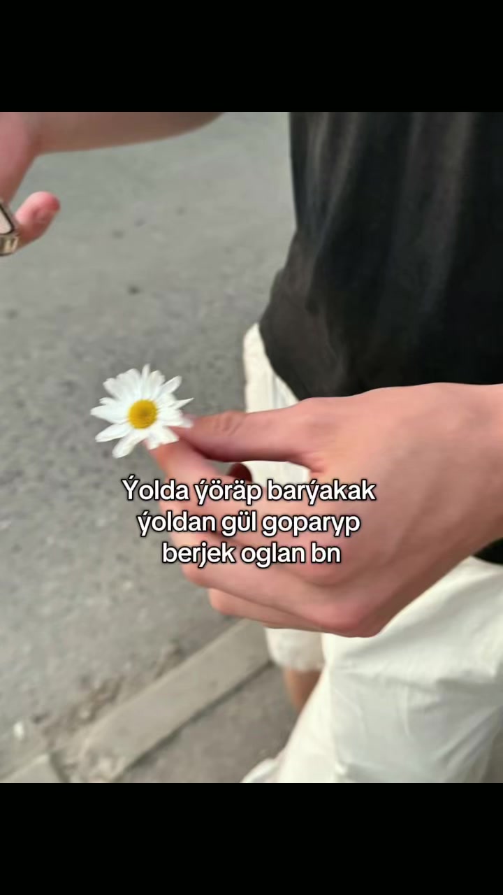 @𝑳𝒆𝒚lamita 