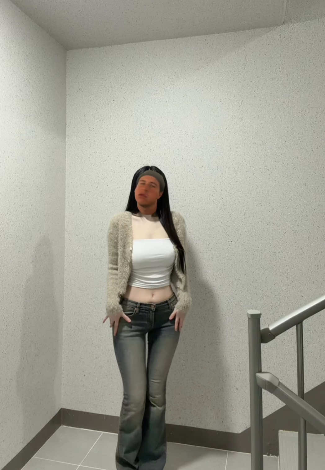 @은