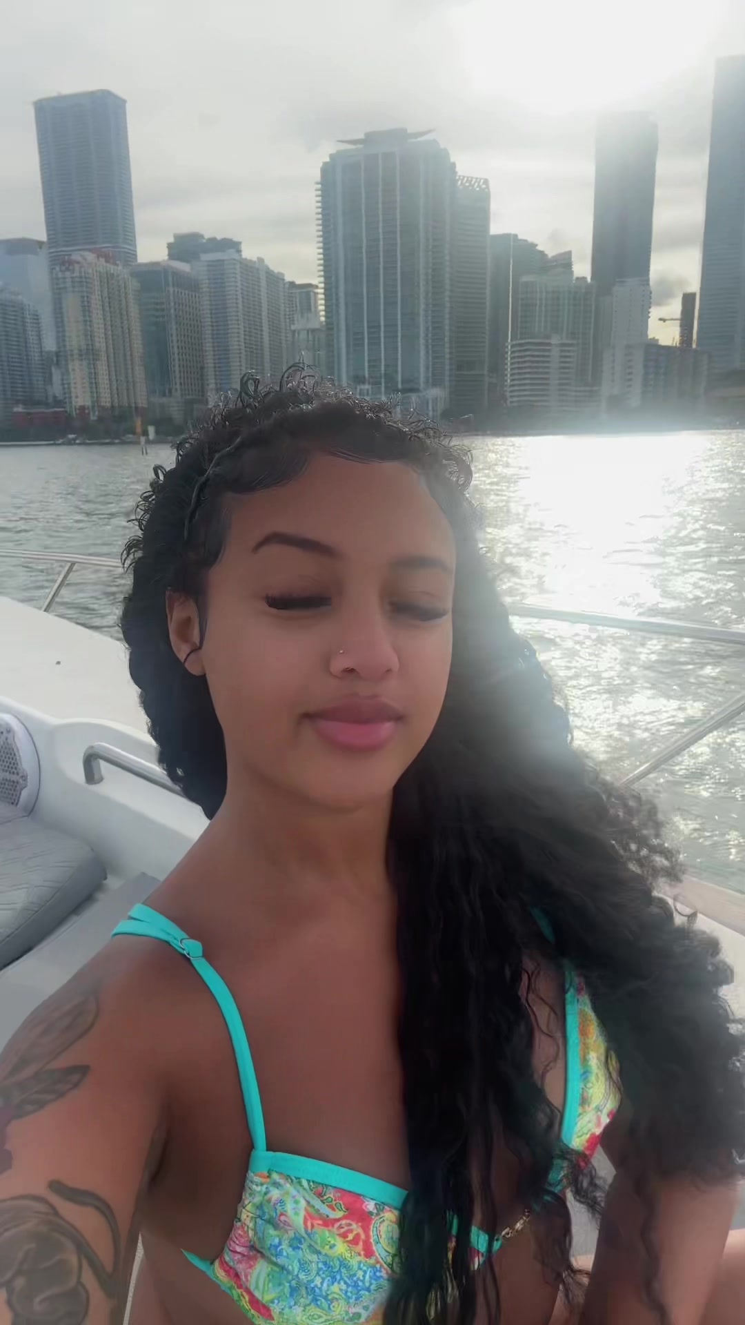 @Siani Chanel 6/26 🥳