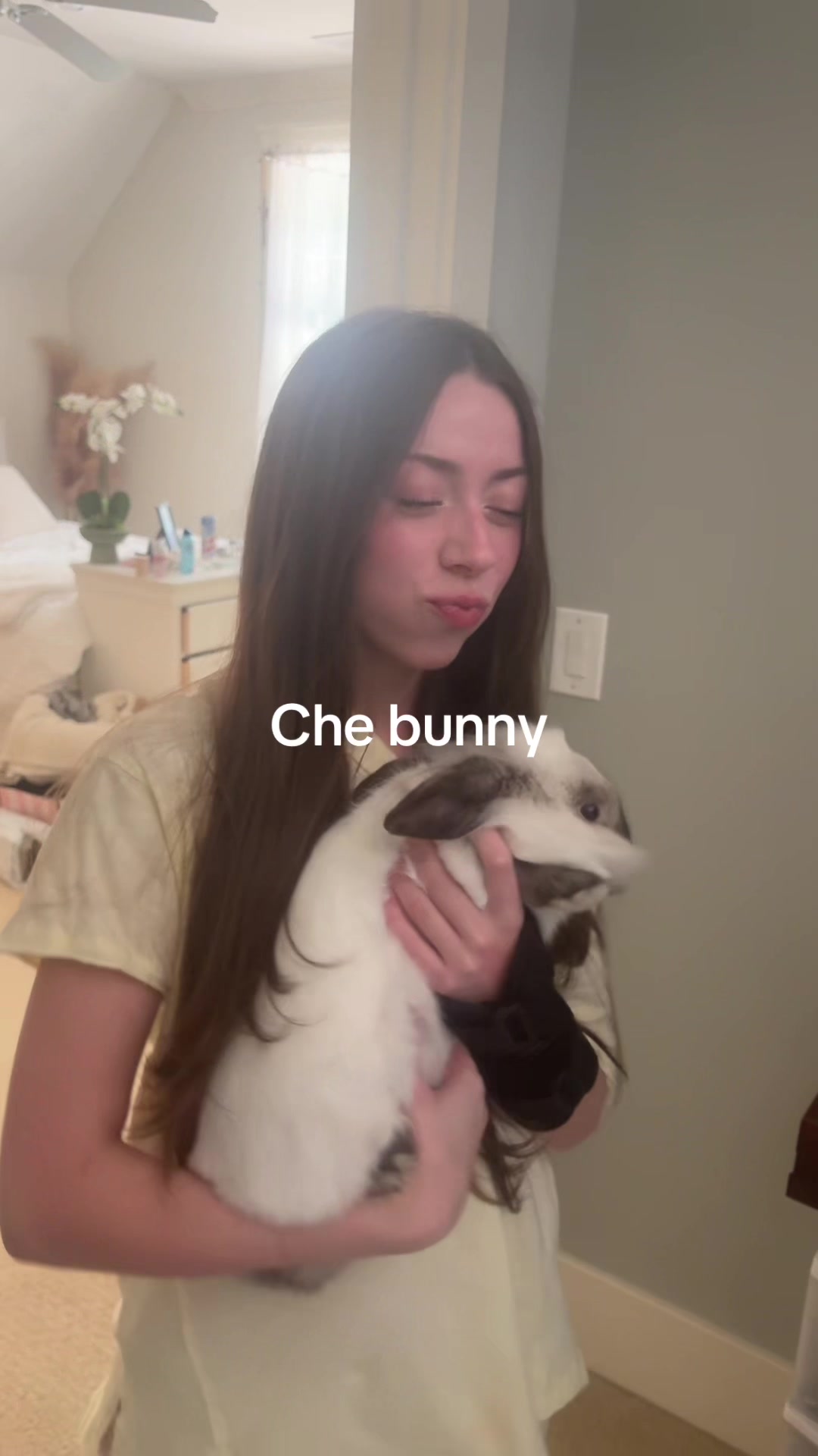 @avry555