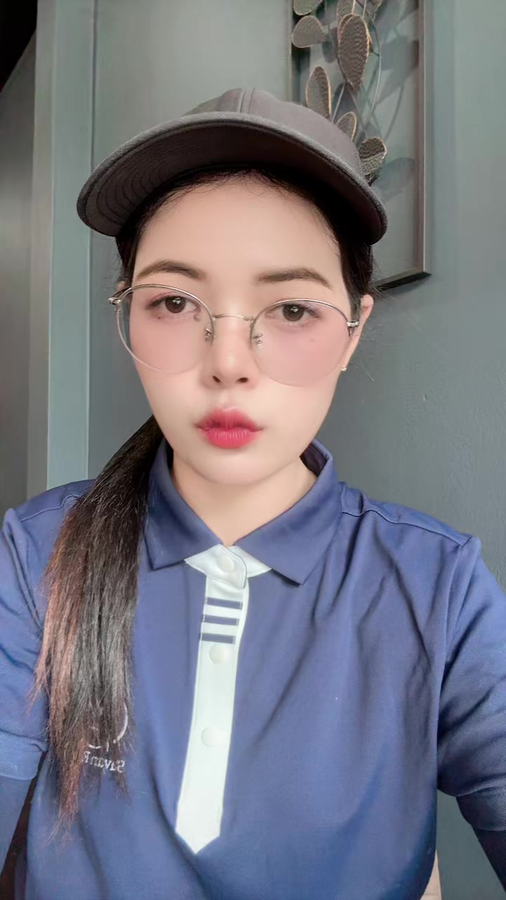 @ນ້ອຍ小小