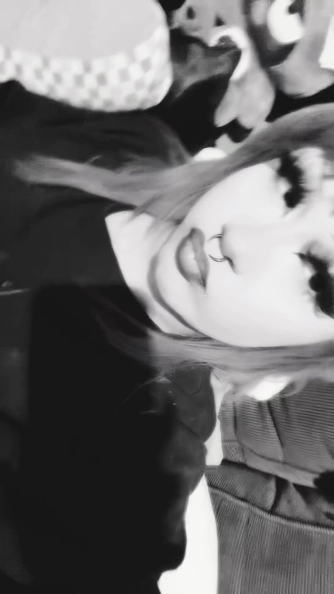 @Luvdazaza