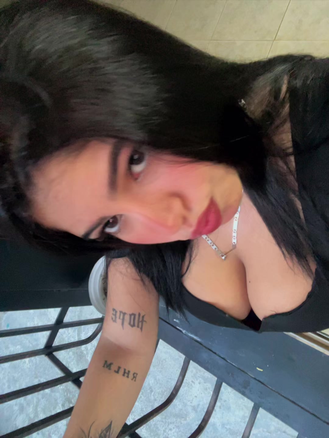 @Alexa🖤.