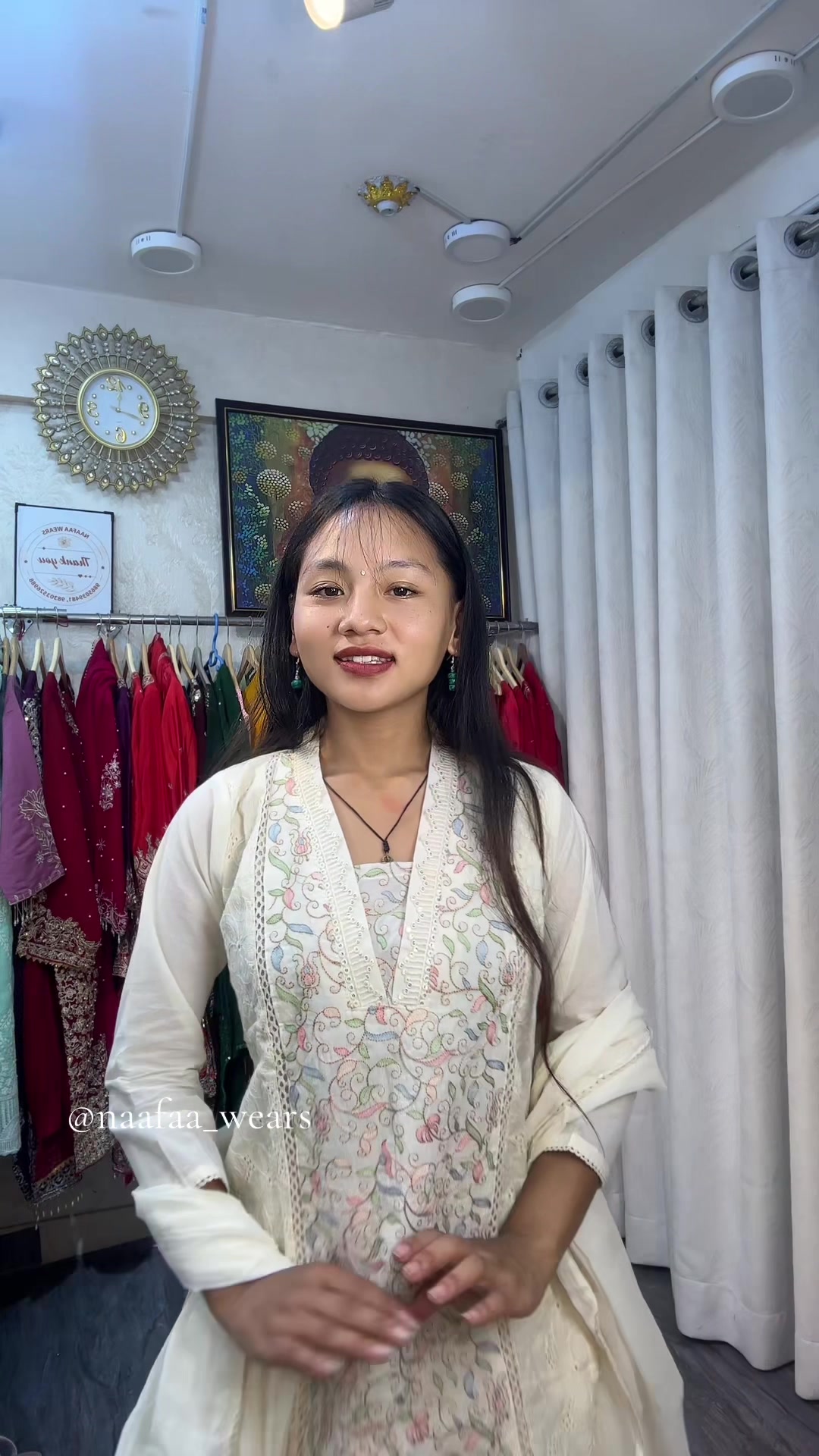 @NAAFAA CLOTHING STORE