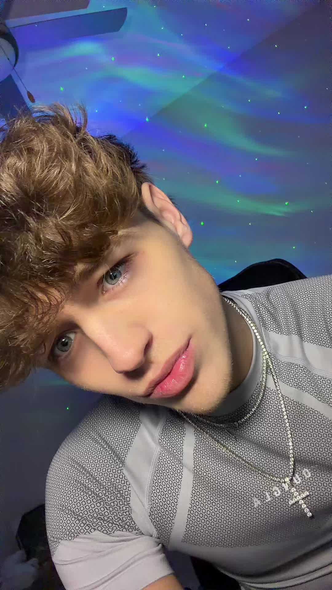@Hayden 🖤