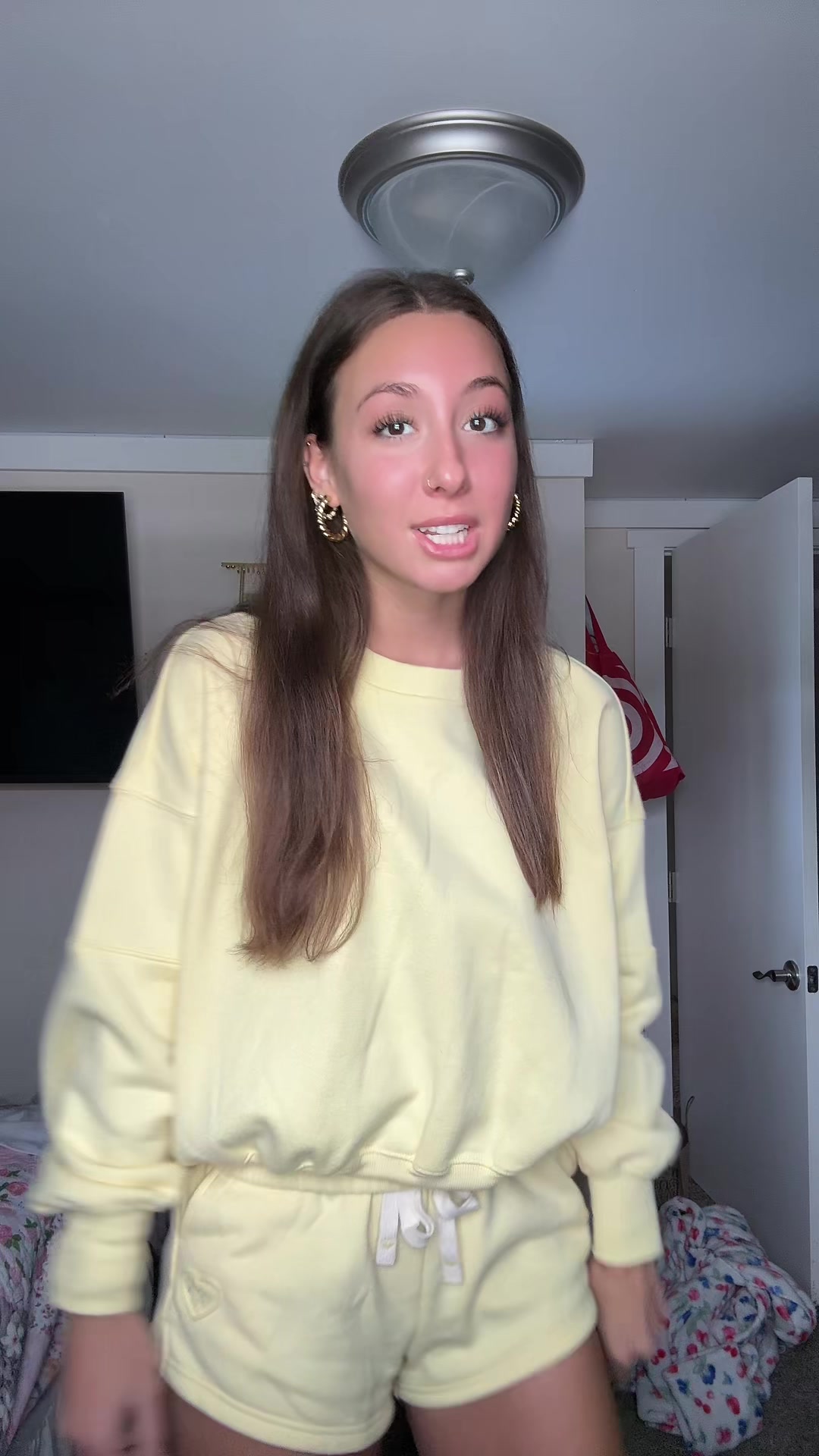 @weirdgirIhotbod