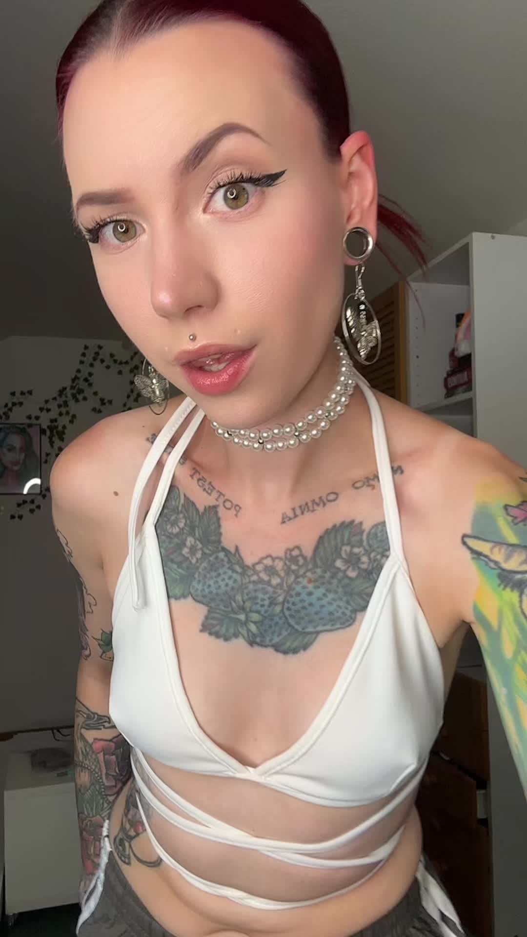 @Vera
