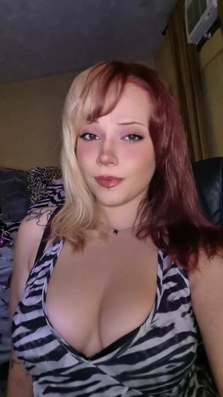 @Pog Bunny ๐