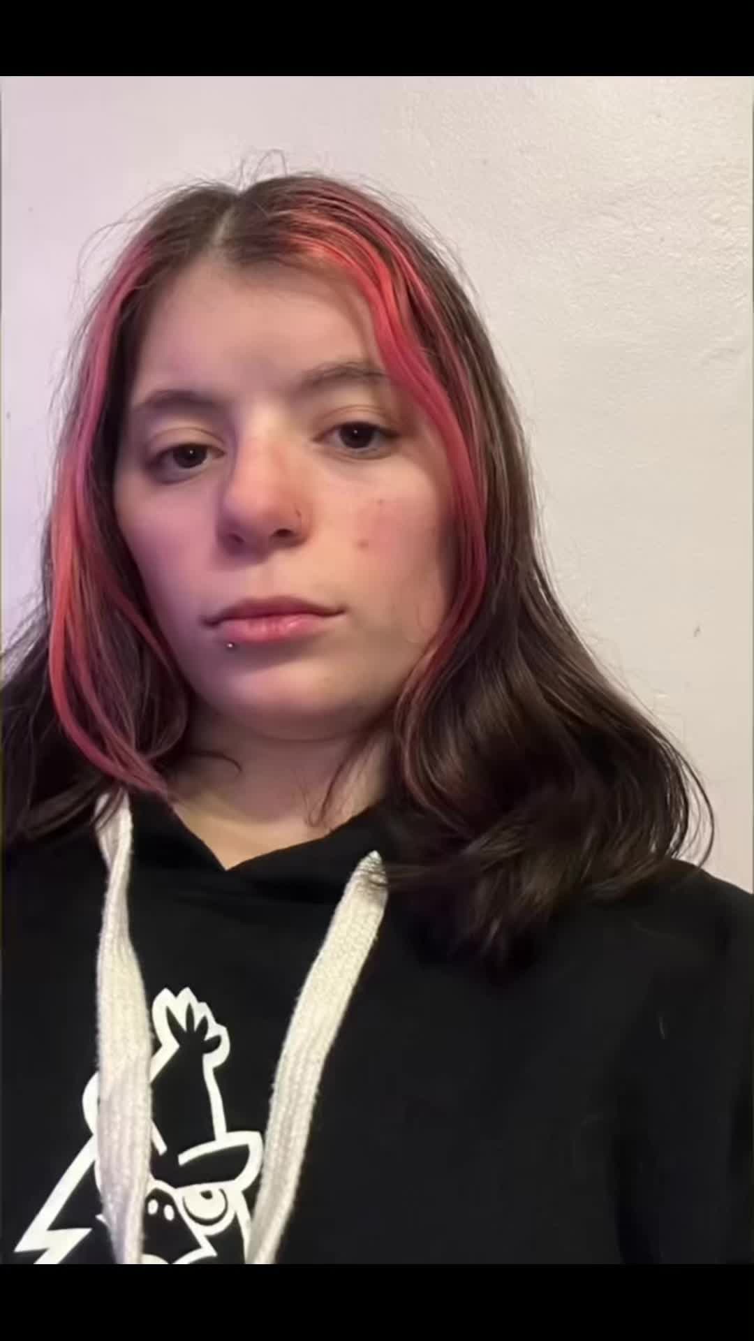 @hnhiw70