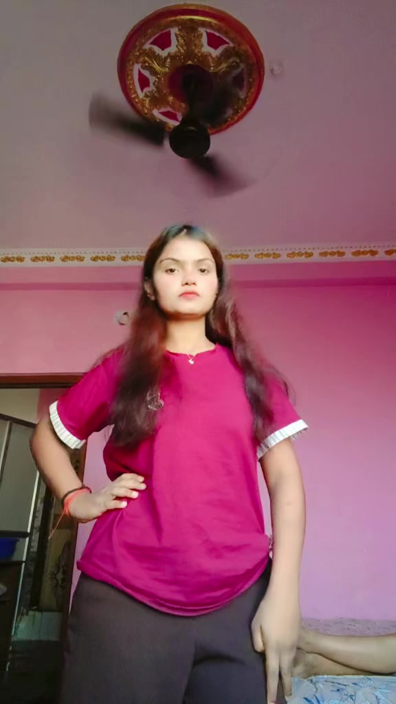 @Nìdhî_Adhikâri 22