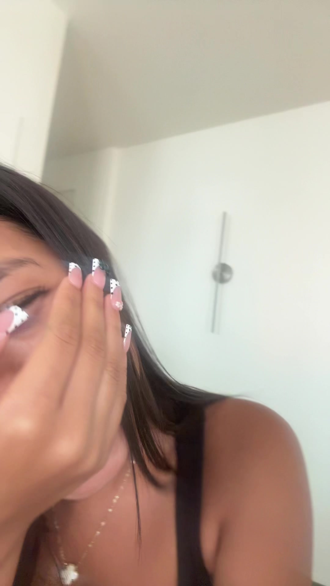 @⊱✿⊰