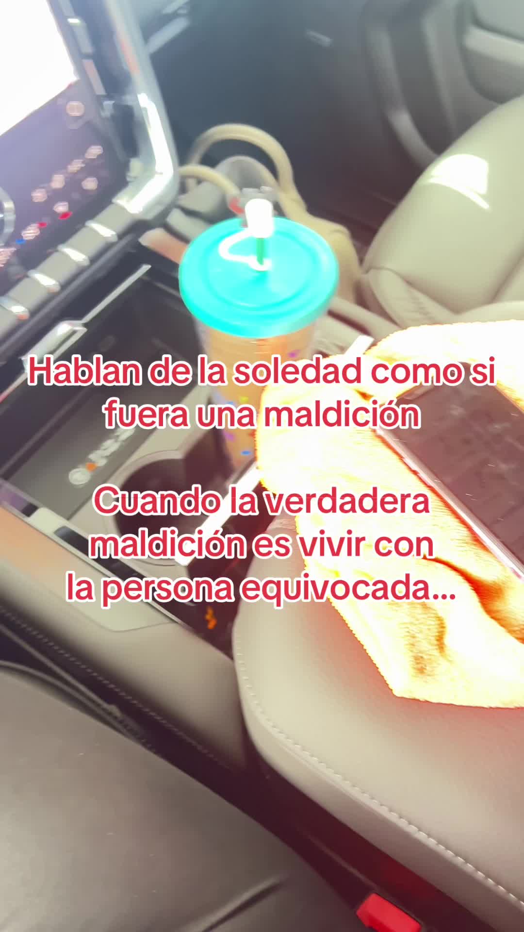 @Eugenia_La_g&uuml;era_Chantal