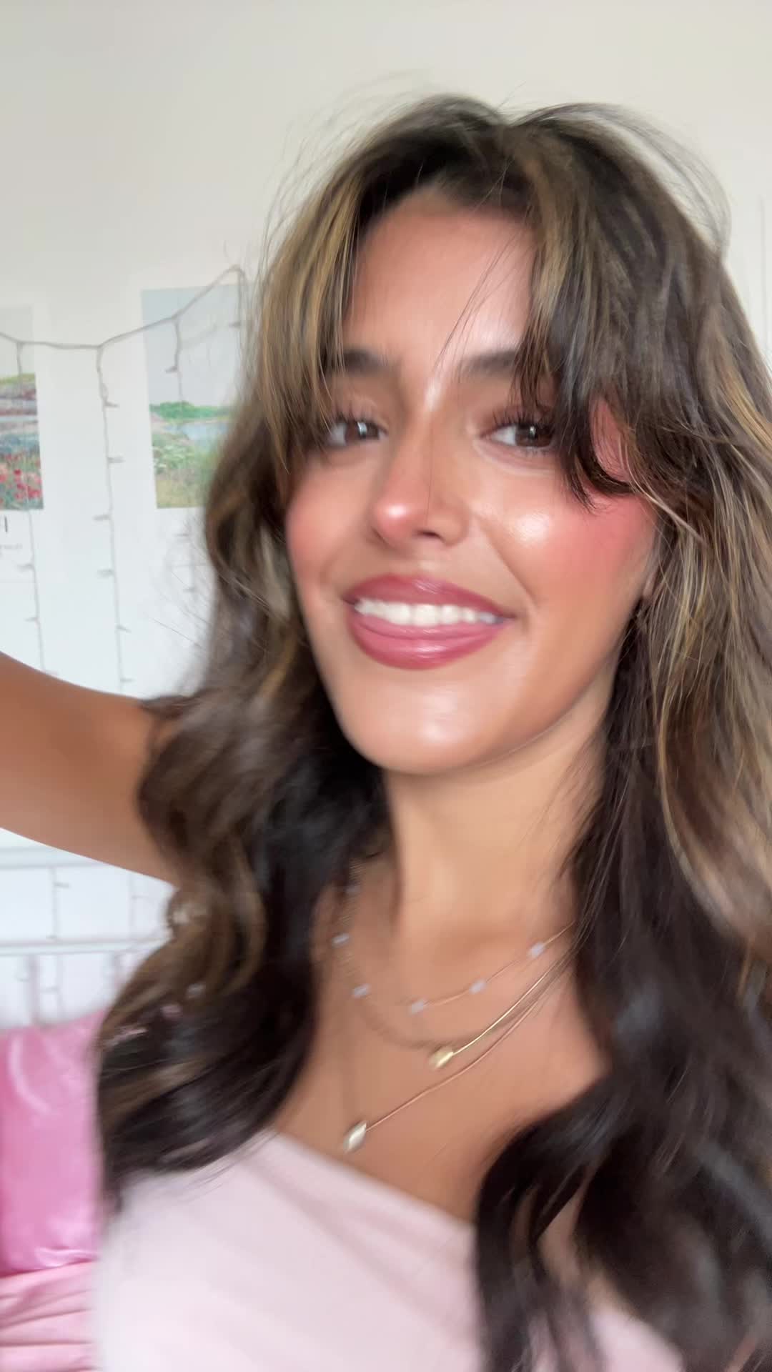@miaviannee