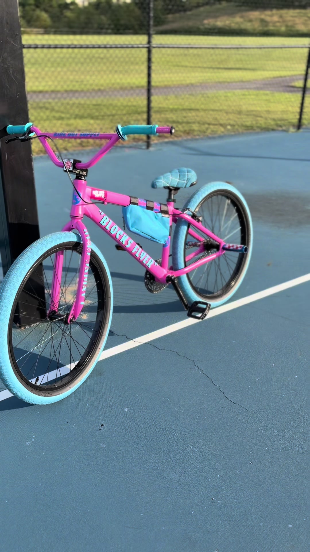 @09.max