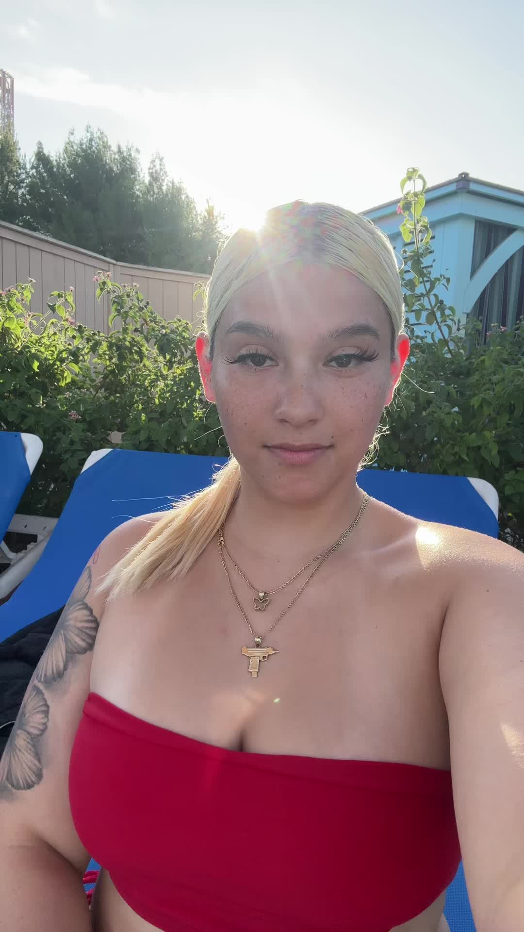 @Beautiful Mikayla