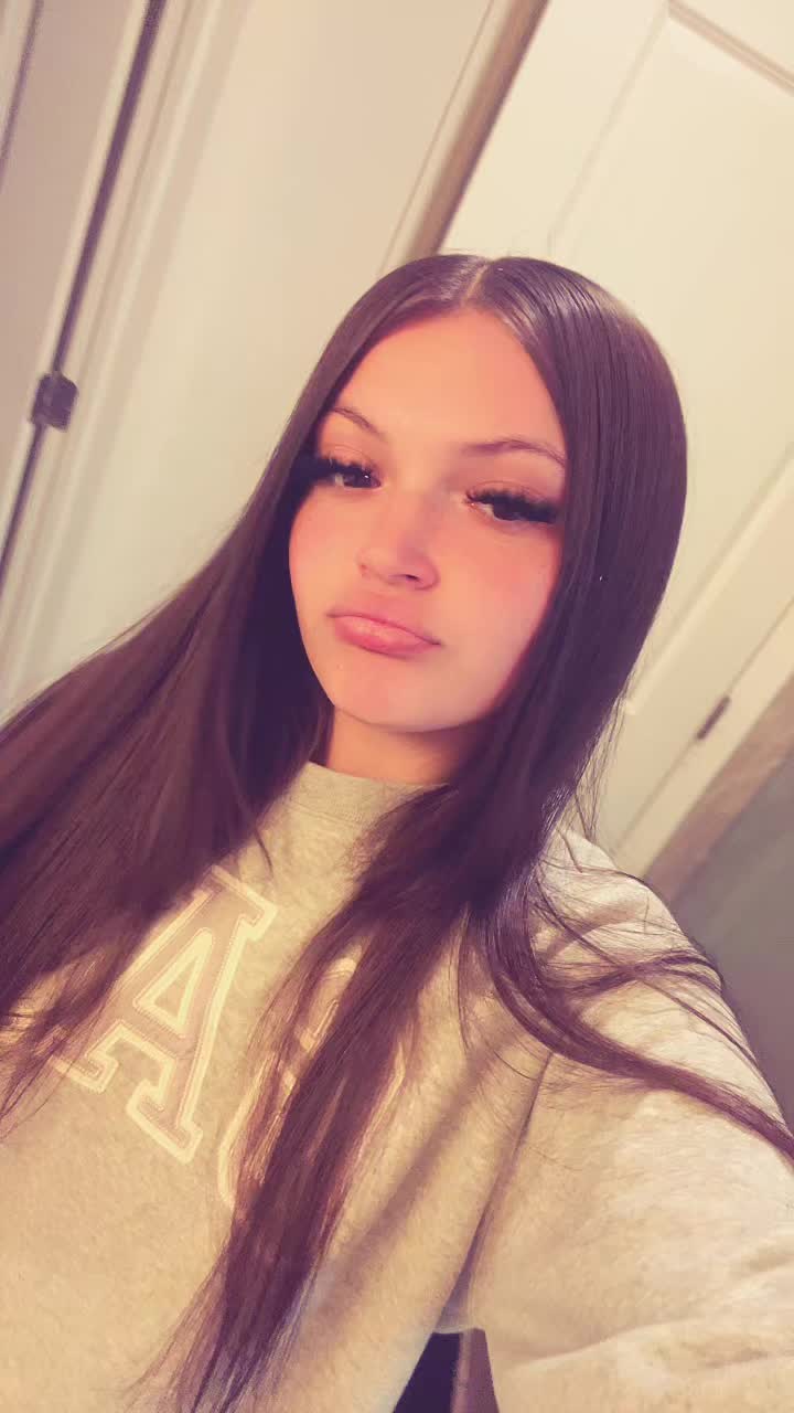 @gabriella117_