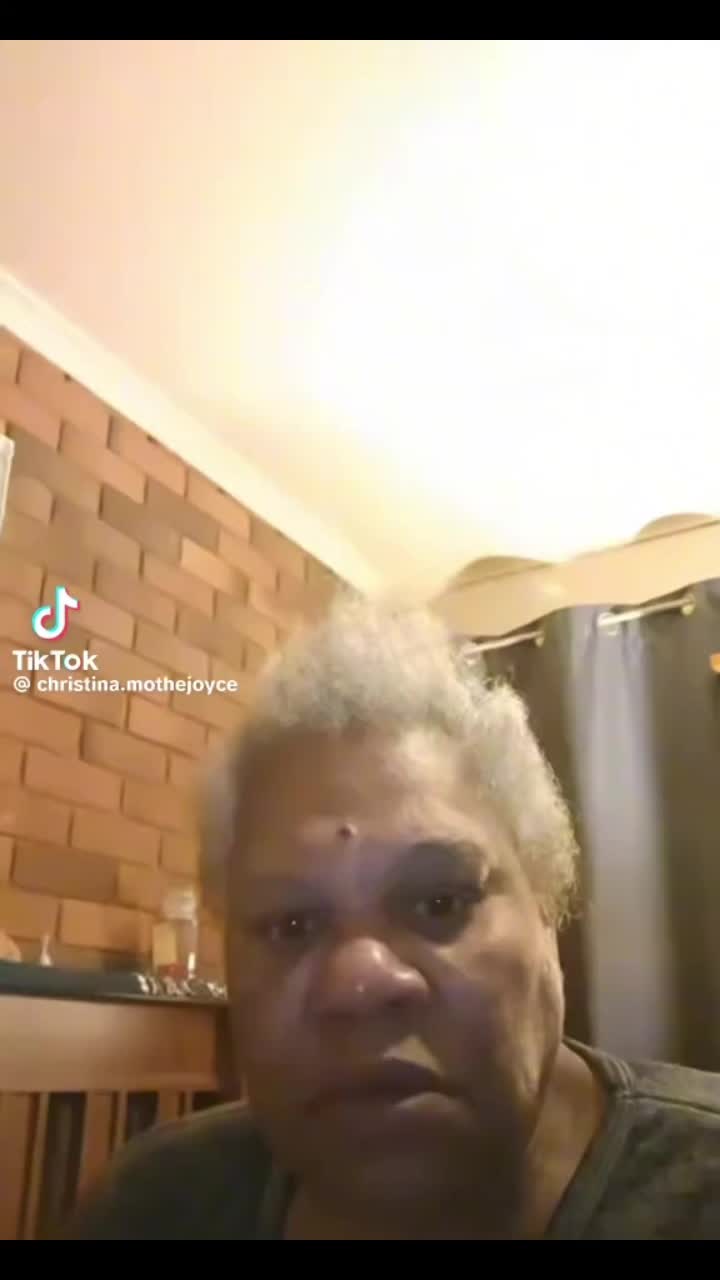 @Amyvet1977🇺🇸😎✨️