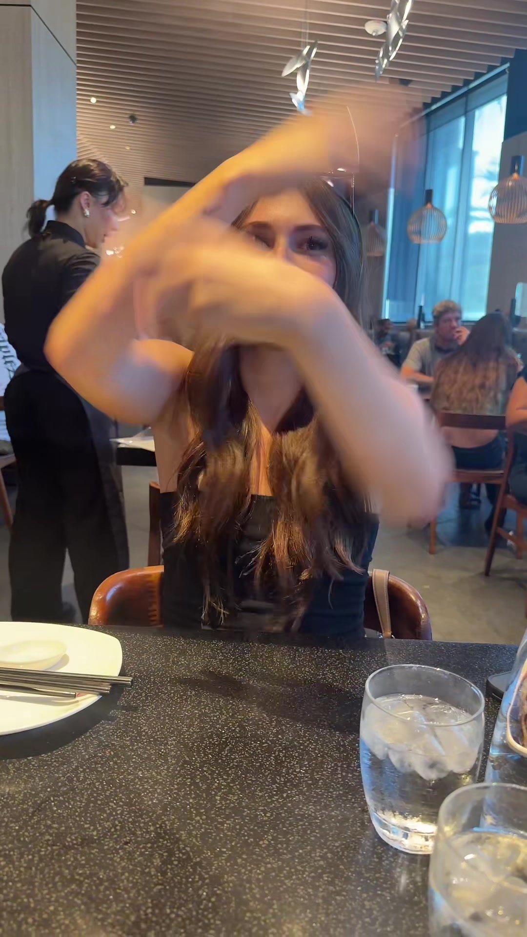 @YelloHelo