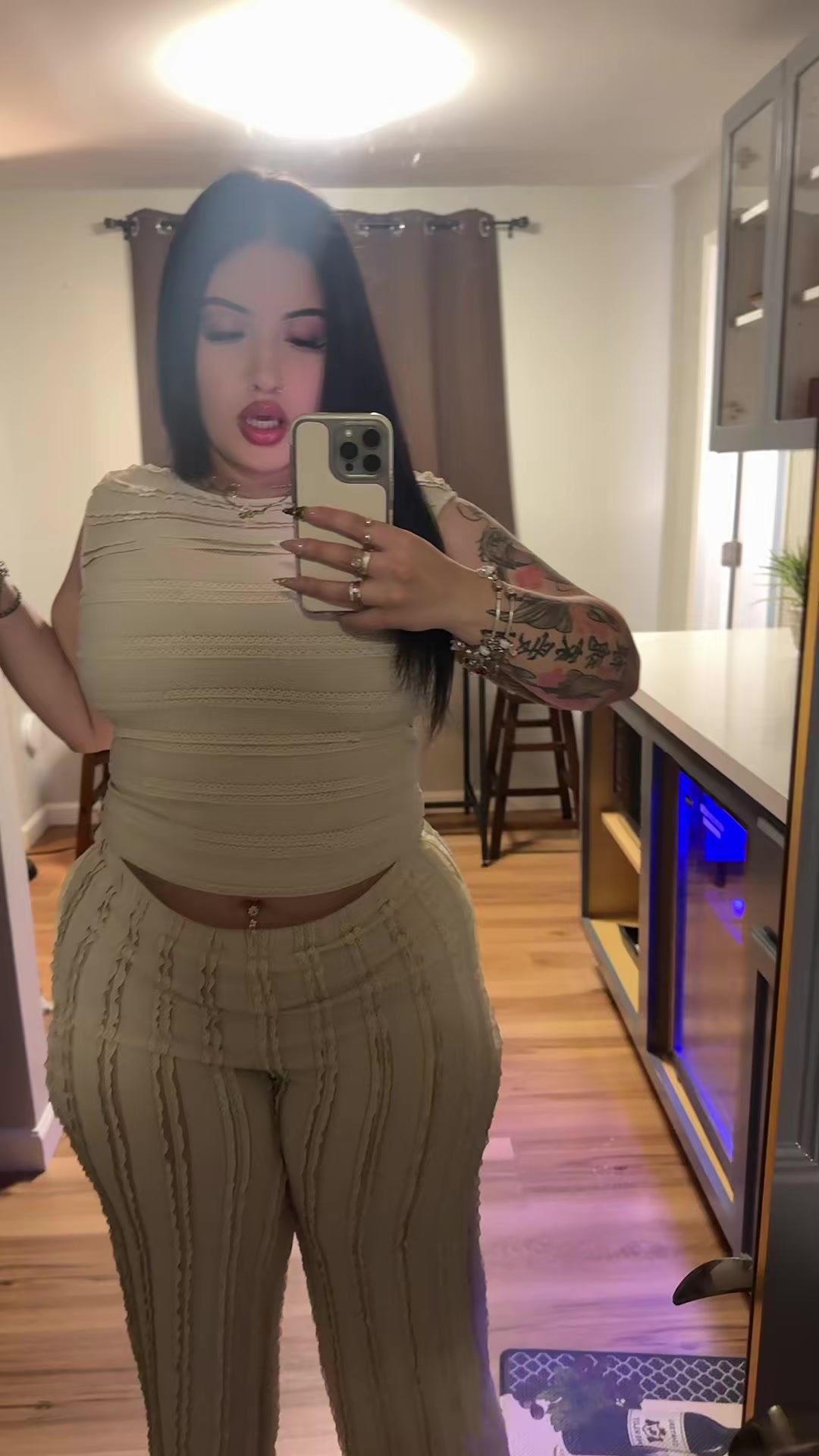 @CurveGirls