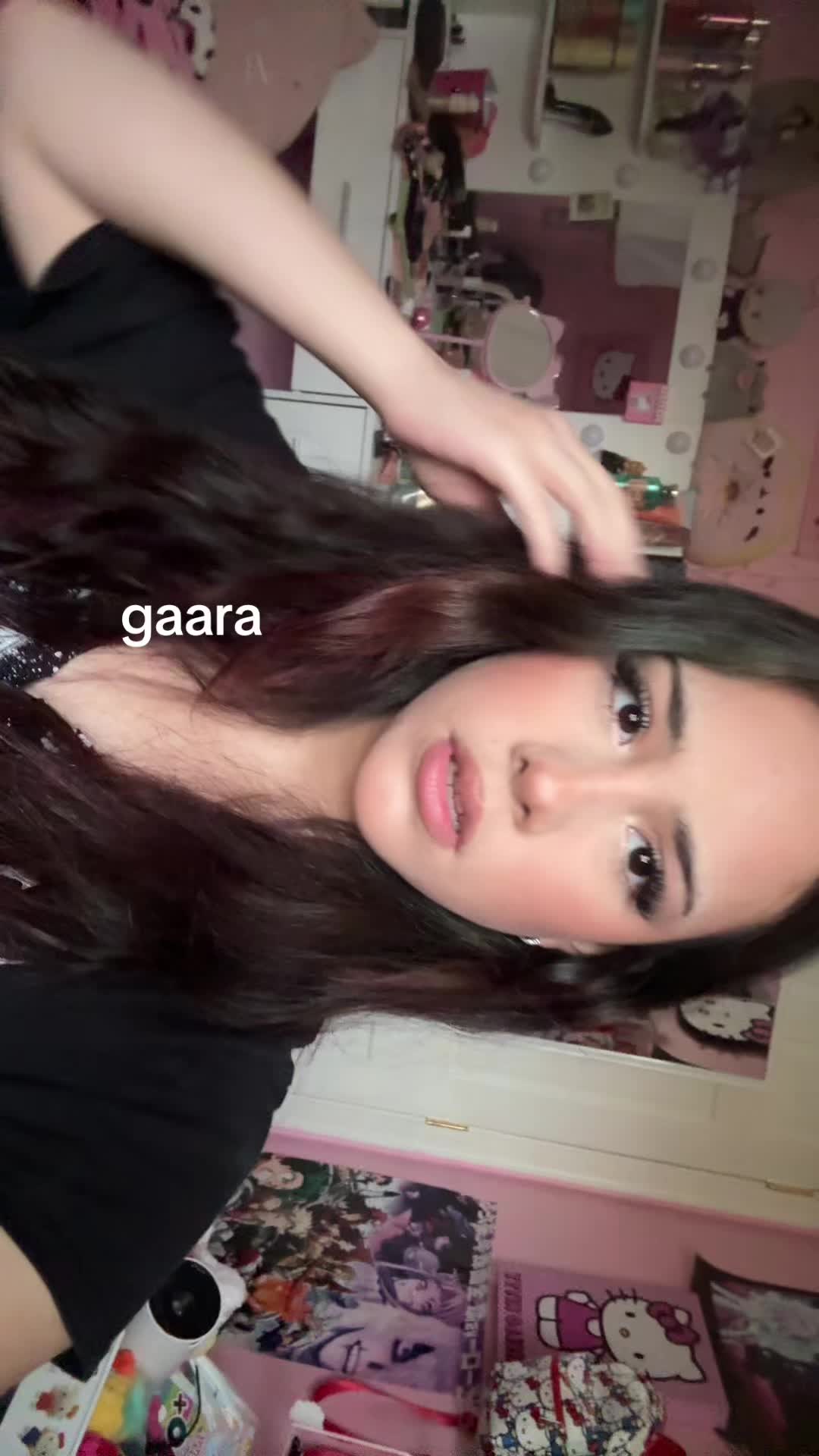@⃟