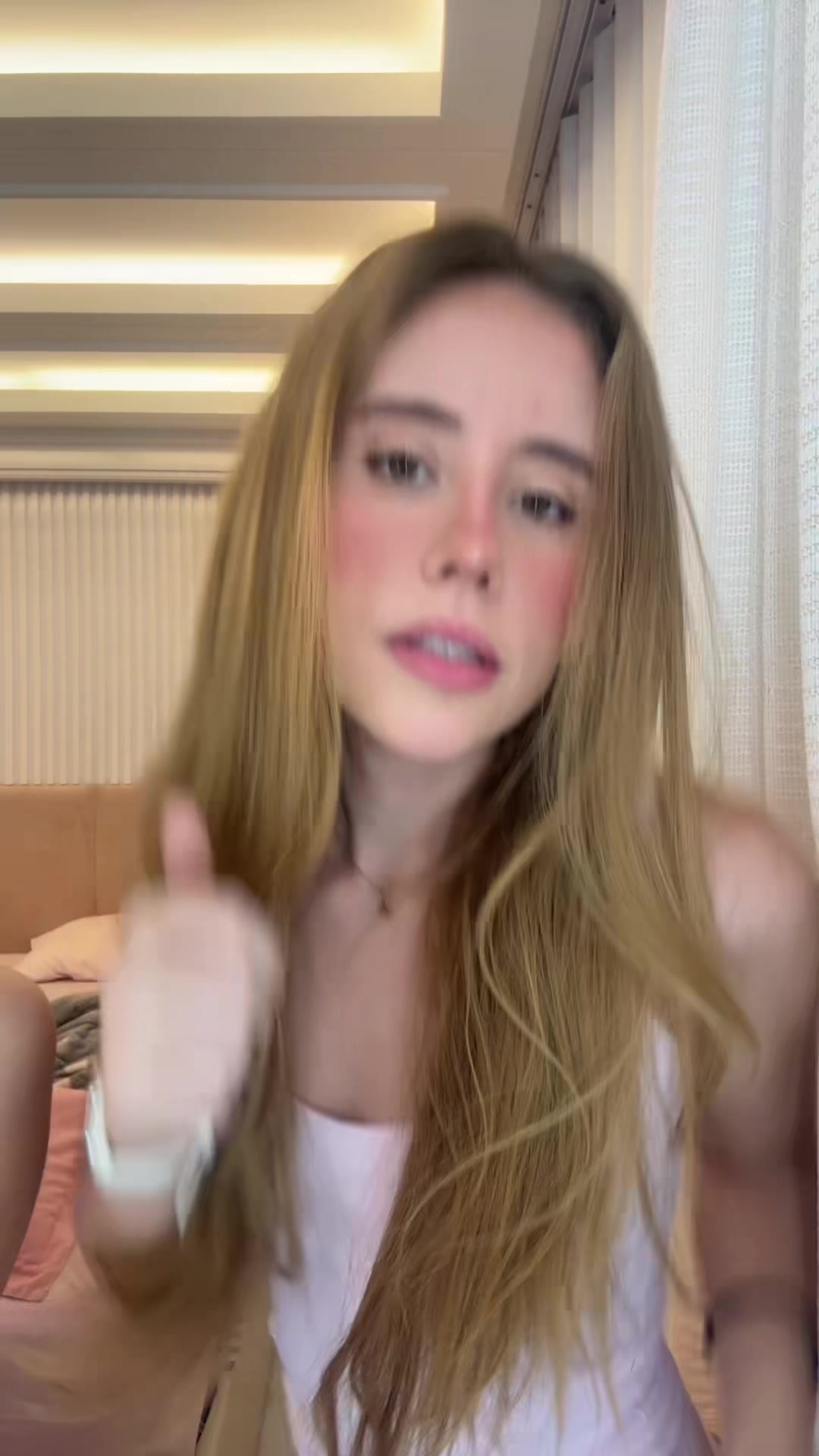 @Vitoria Nunes
