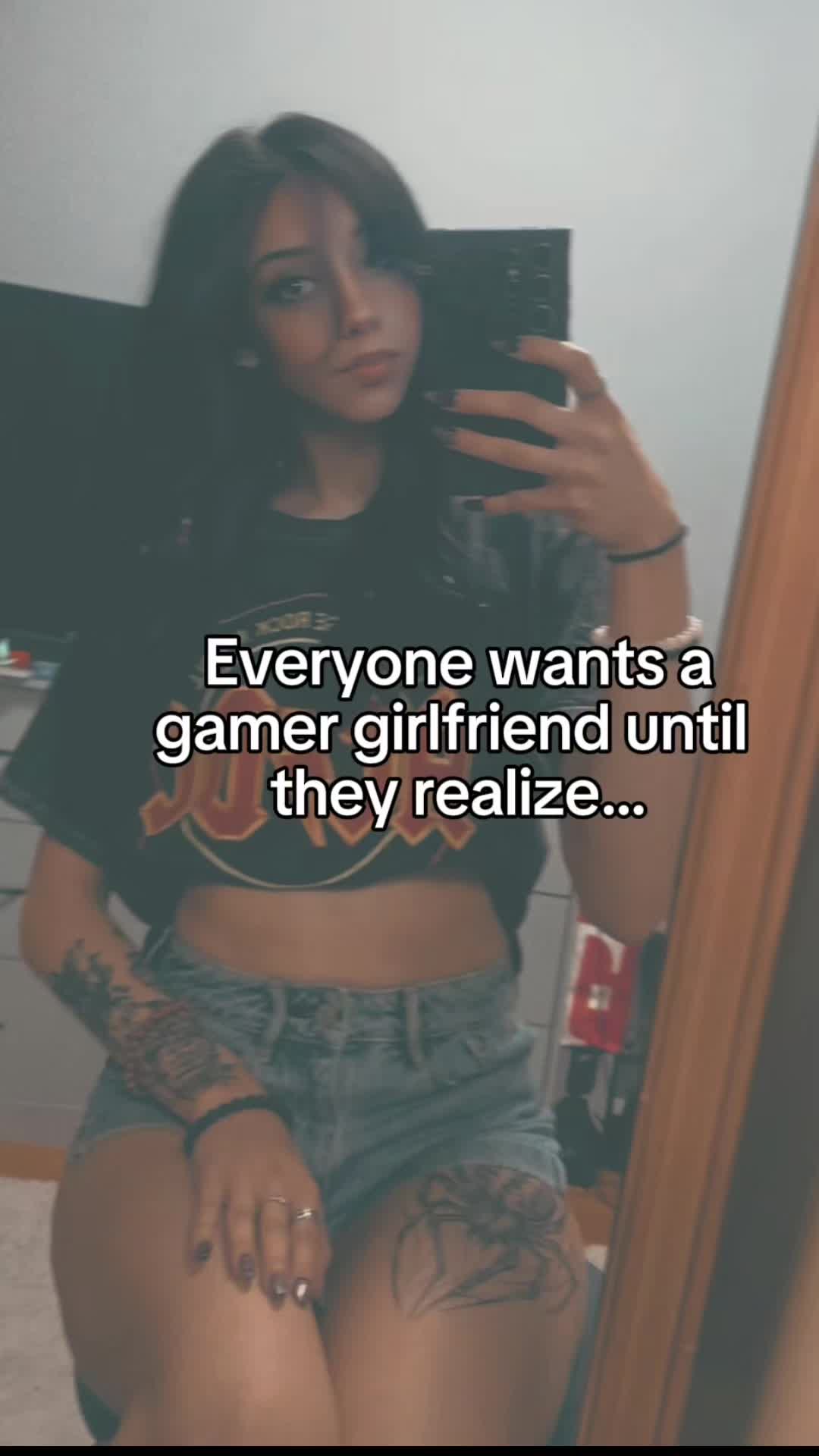 @𝓚𝓾𝓻𝓸𝓶𝓲 💜🖤