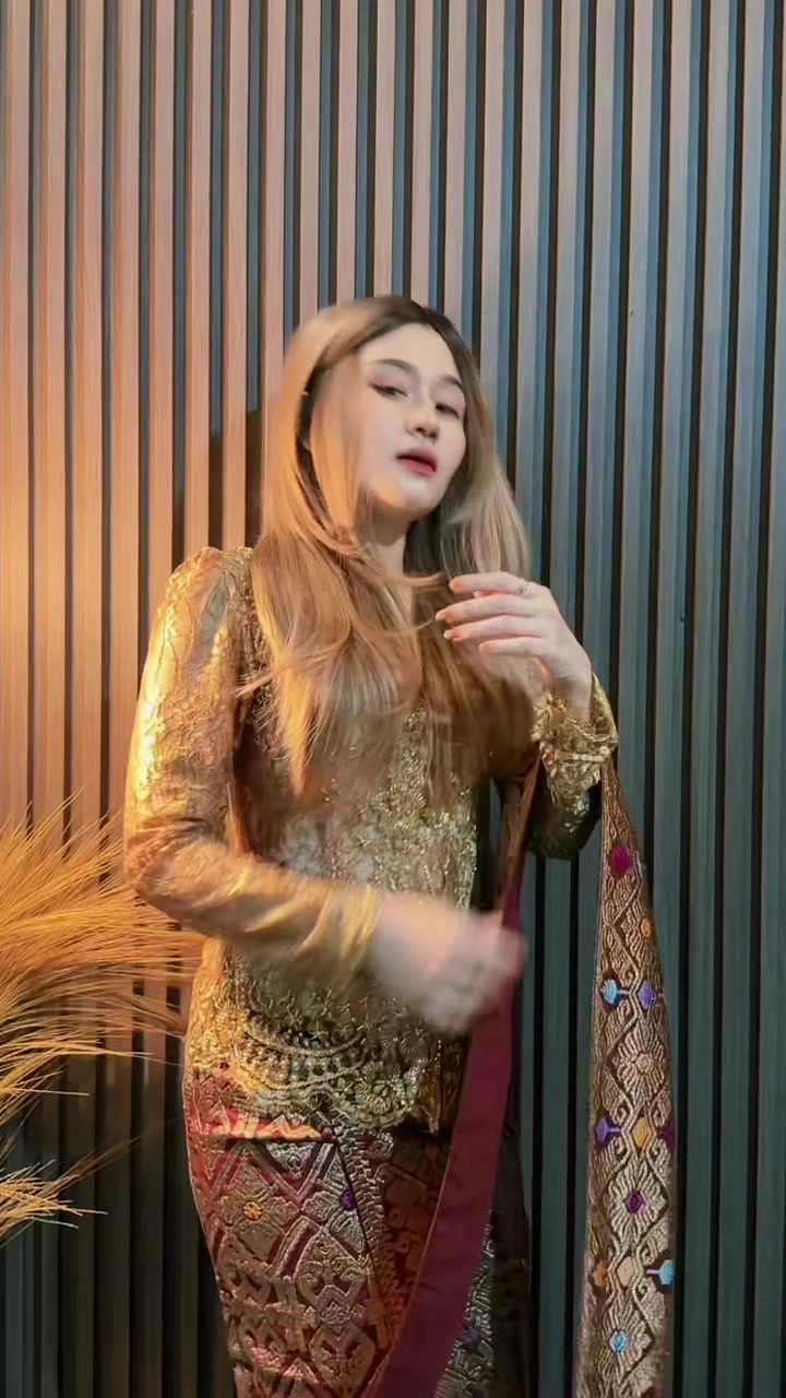 @Mey Collections