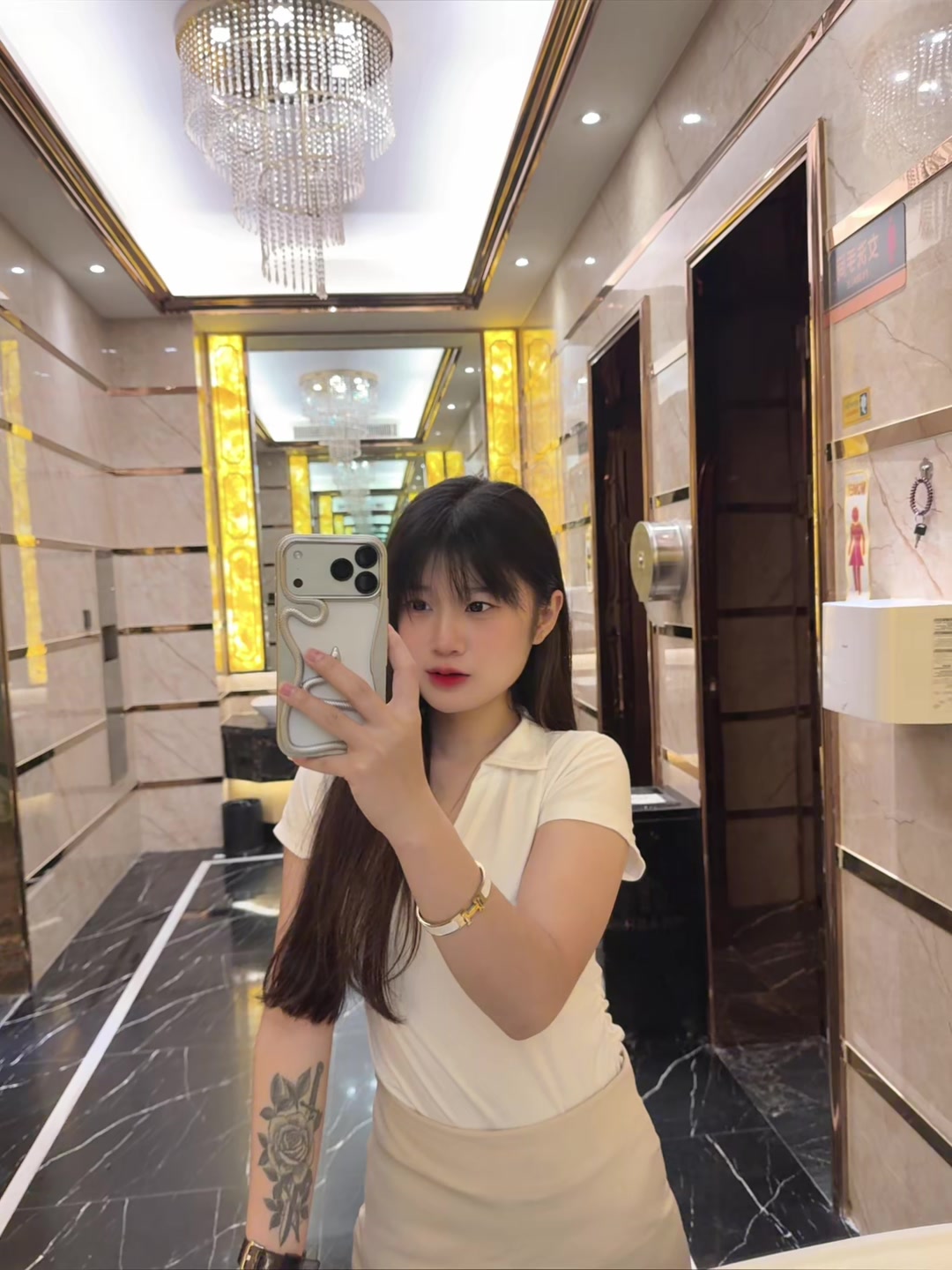 @K hom