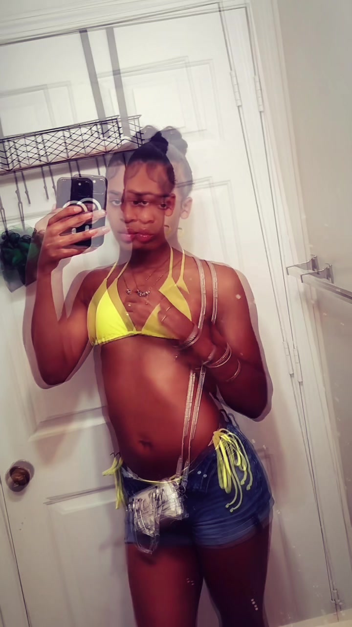 @overlyxl