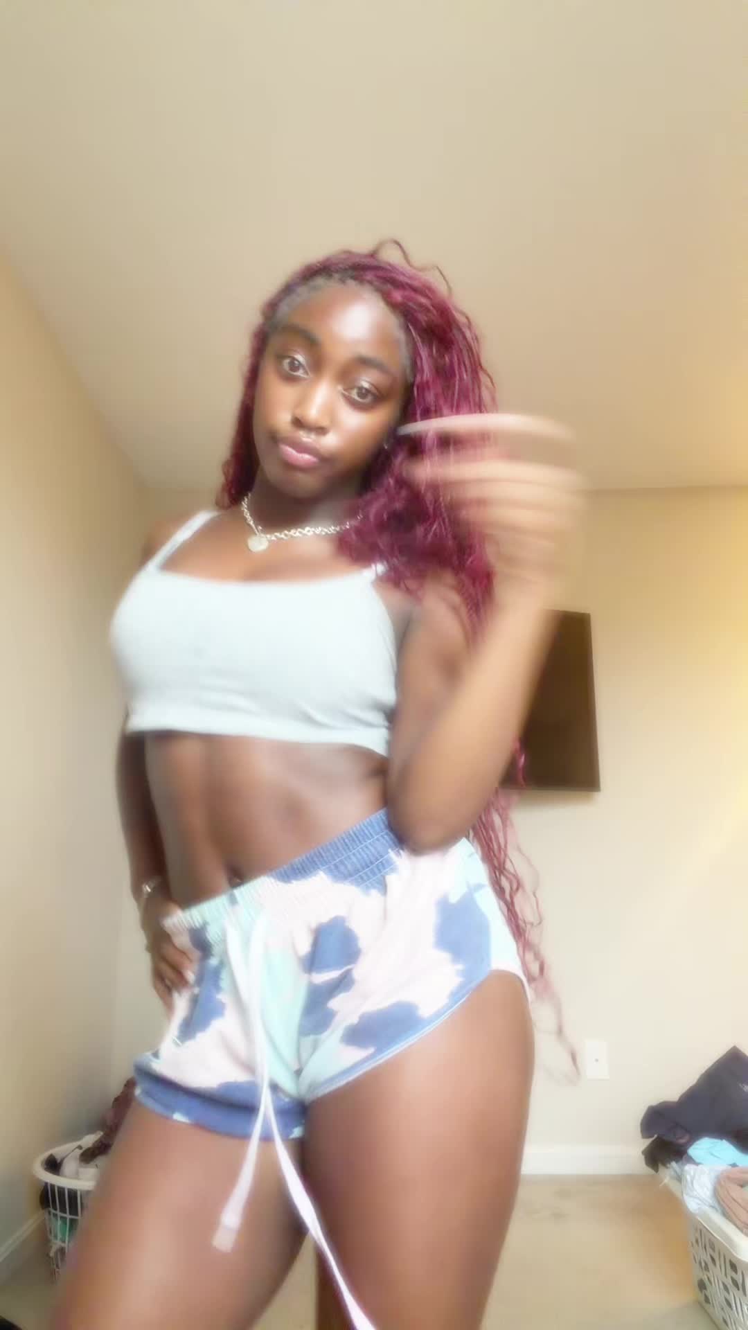 @nothoneste