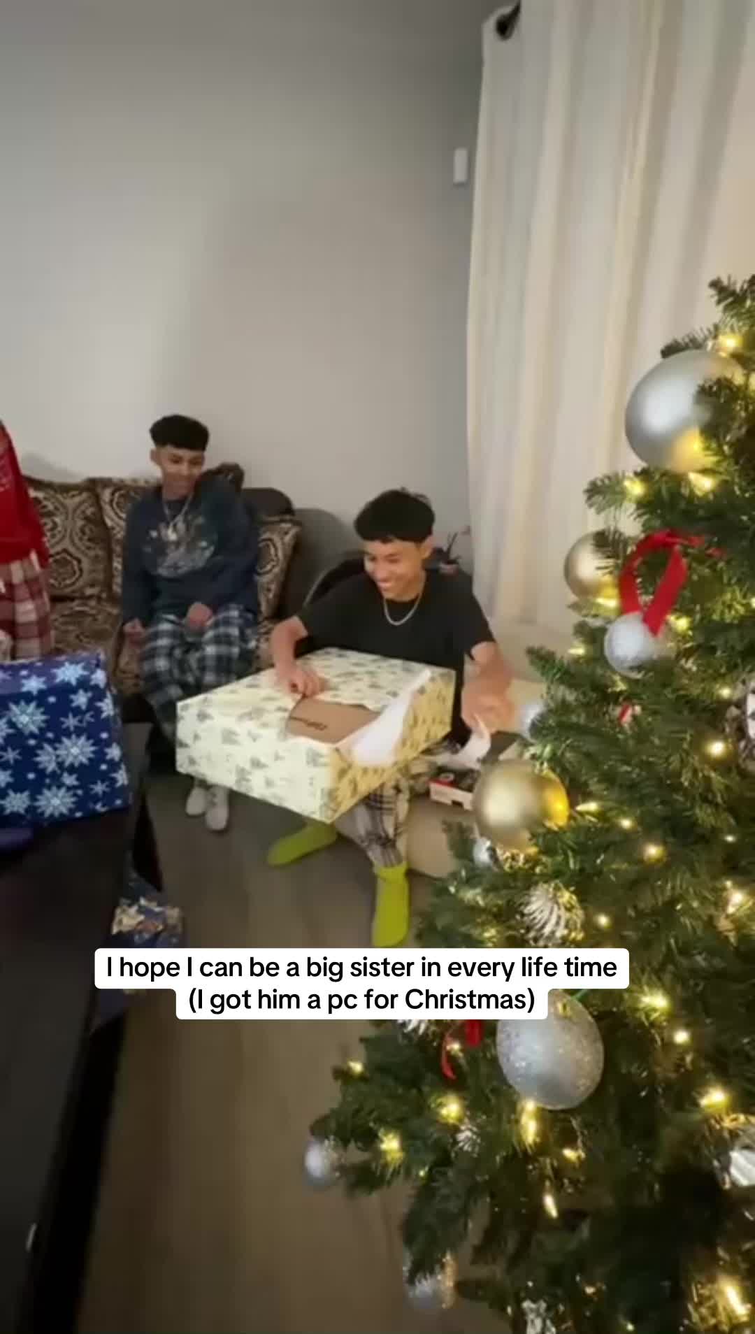 @Vickyita🎀🧸