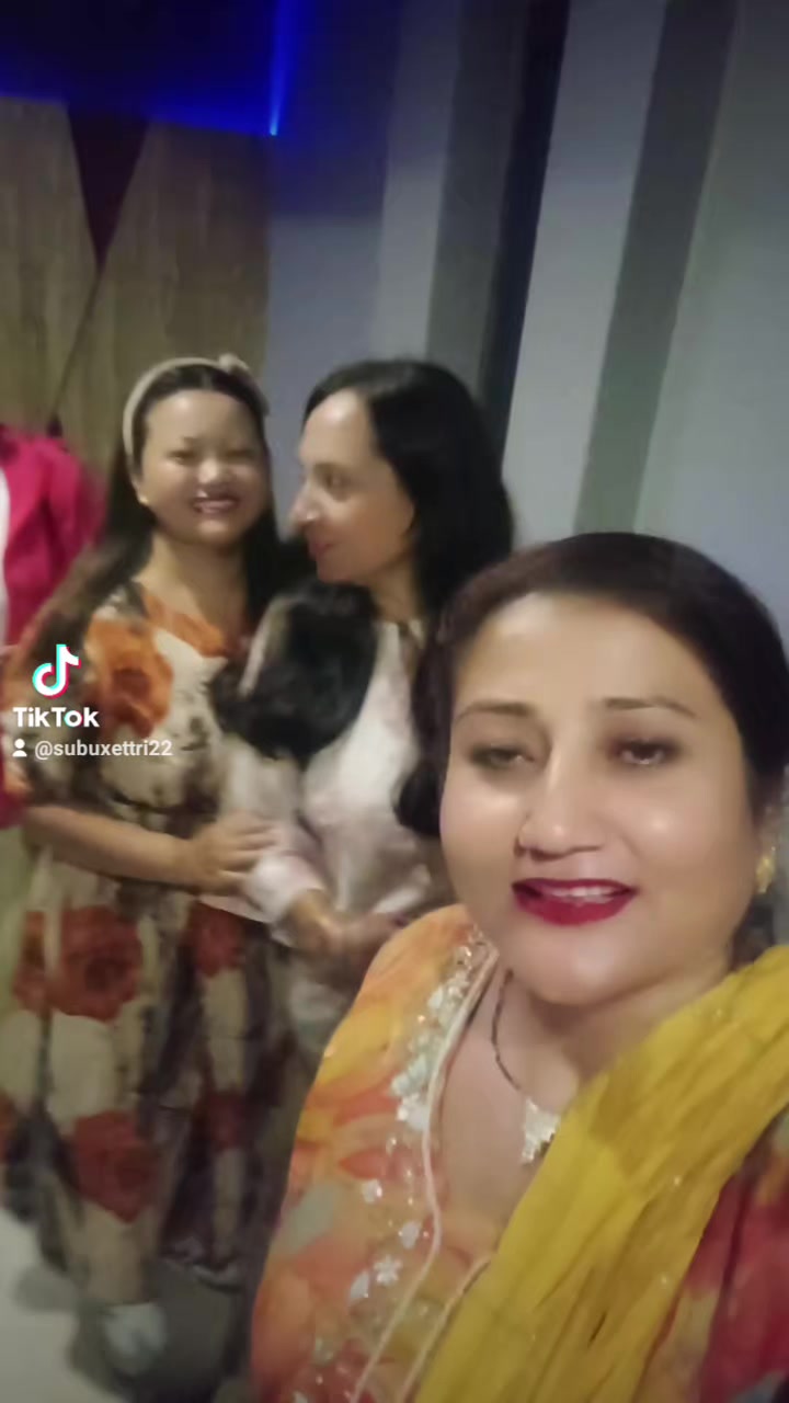 @ALISHAXeTrii