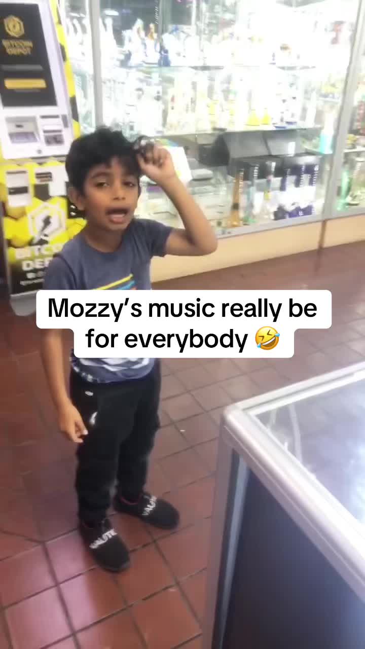 @mozzyfanpage