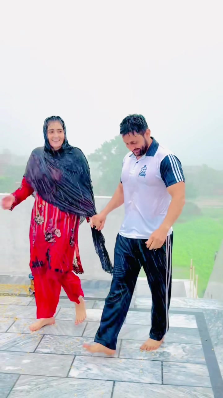 @Azra Imran Mangat