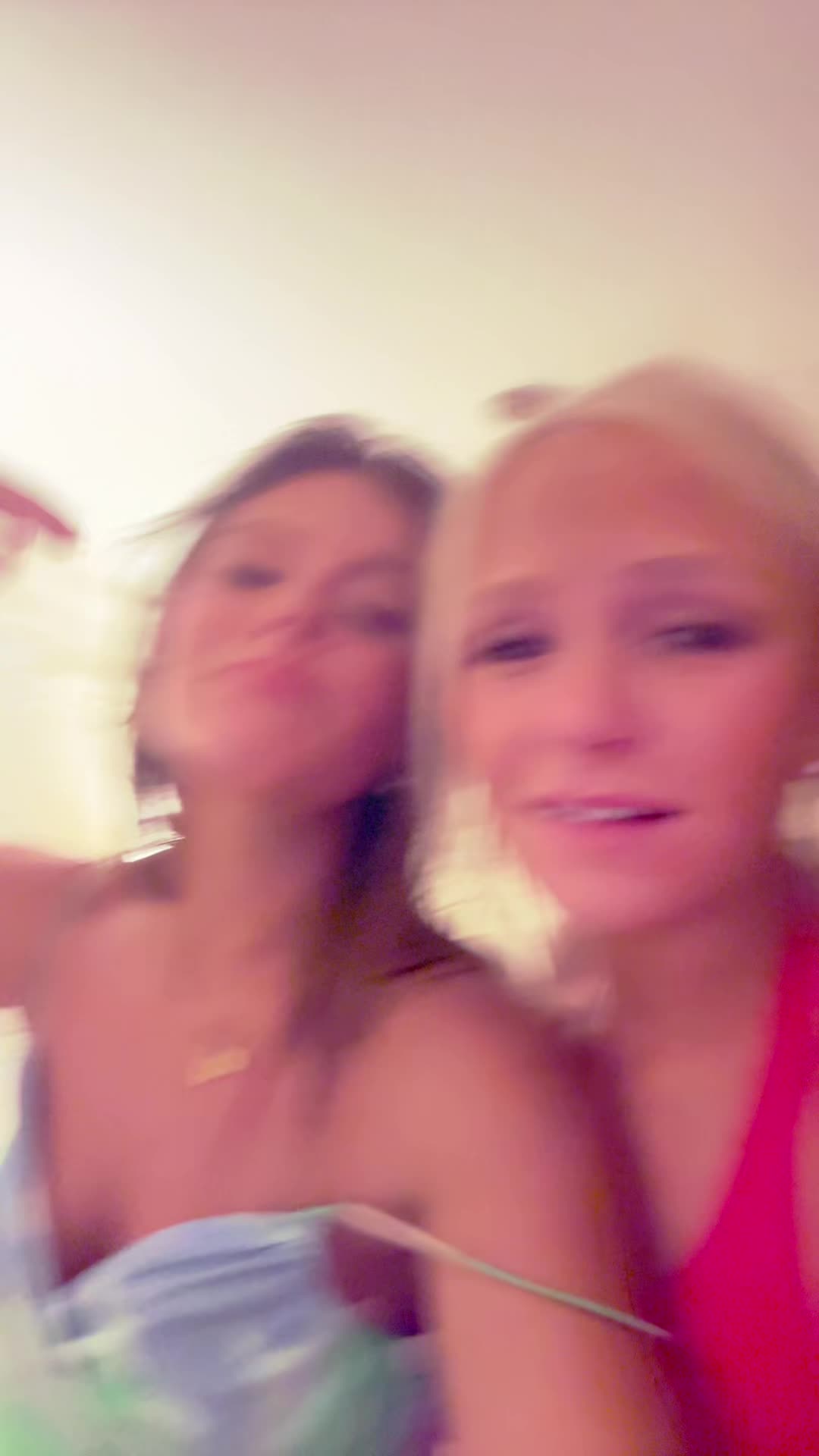 @glitterhippo007
