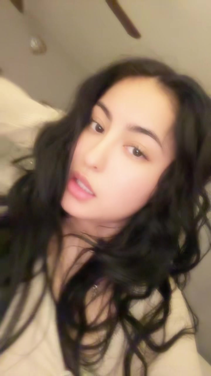 @belen 𑣲°❀⋆.ೃ࿔