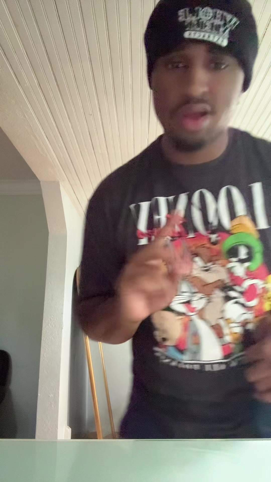 @sourmangoo