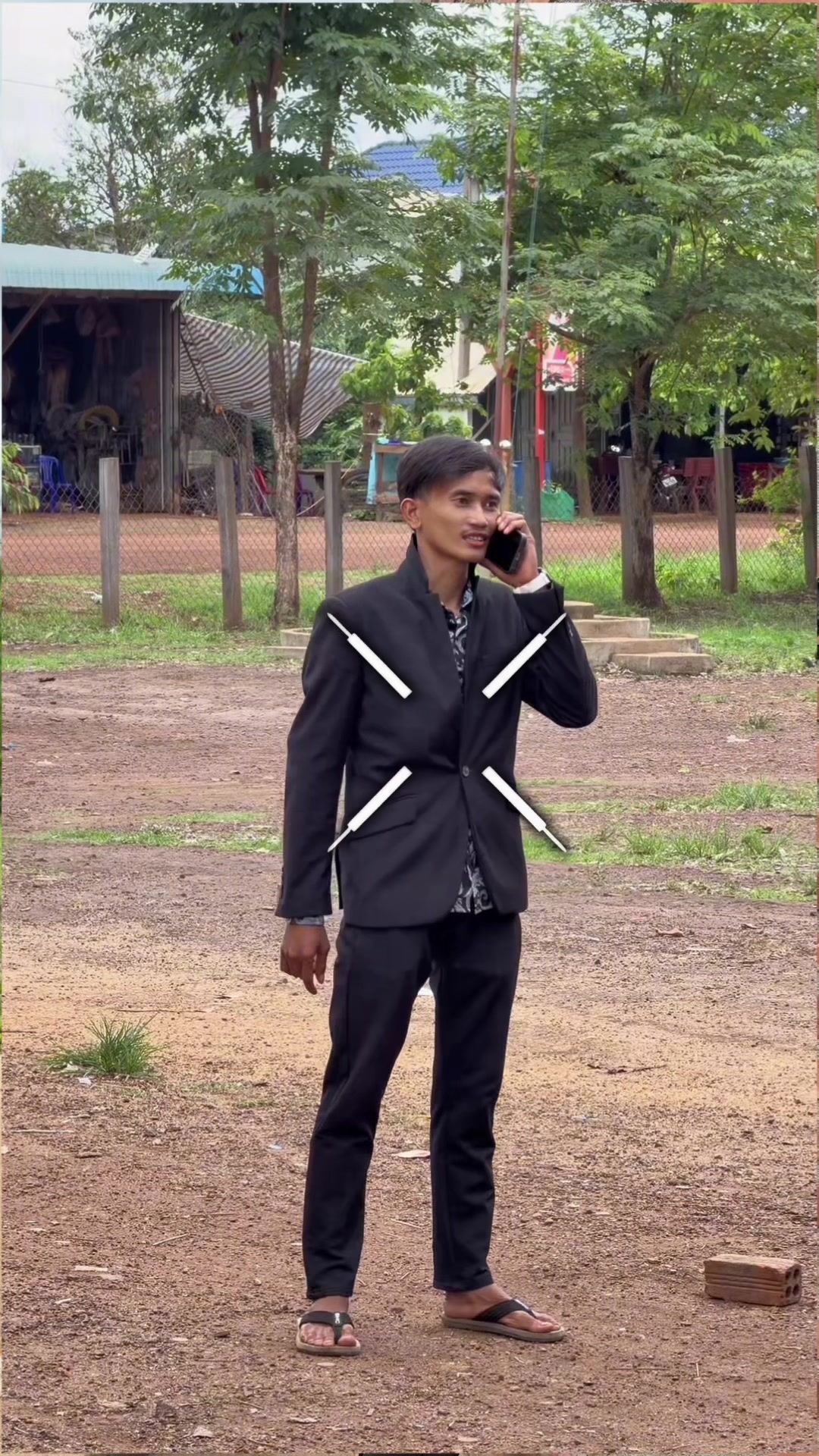 @គ្រូតូច