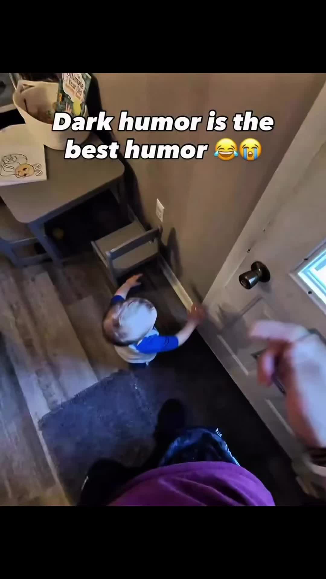 @directornoodles