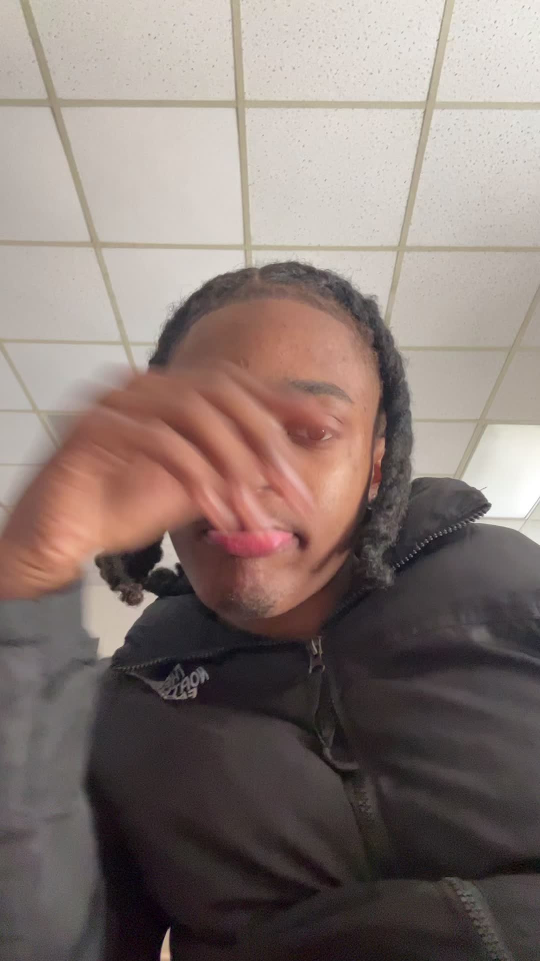 @Kb